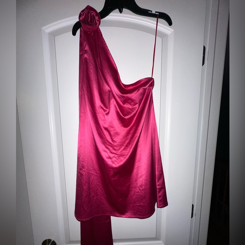 Elegant Pink Mini Dress